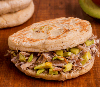 Vive la previa del Mundial de Catar con las mejores arepas Panamá